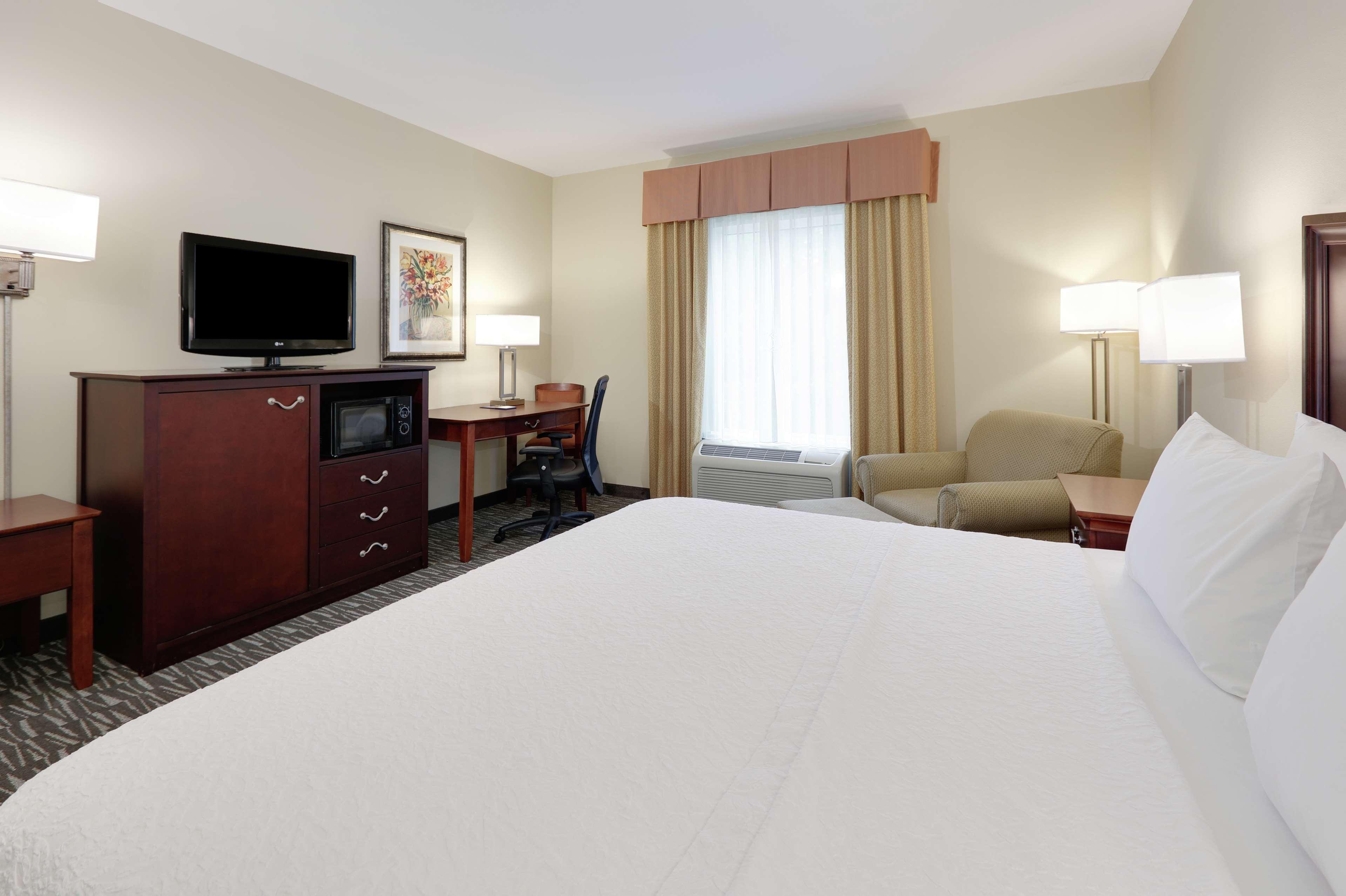 Hampton Inn&Suites Southern Pines-Pinehurst Aberdeen Exterior foto