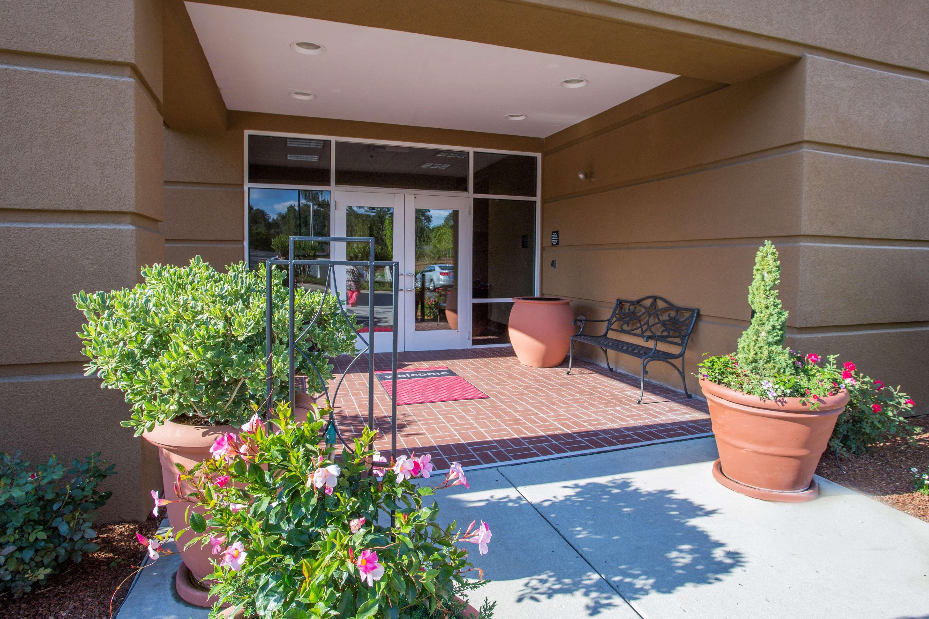 Hampton Inn&Suites Southern Pines-Pinehurst Aberdeen Exterior foto