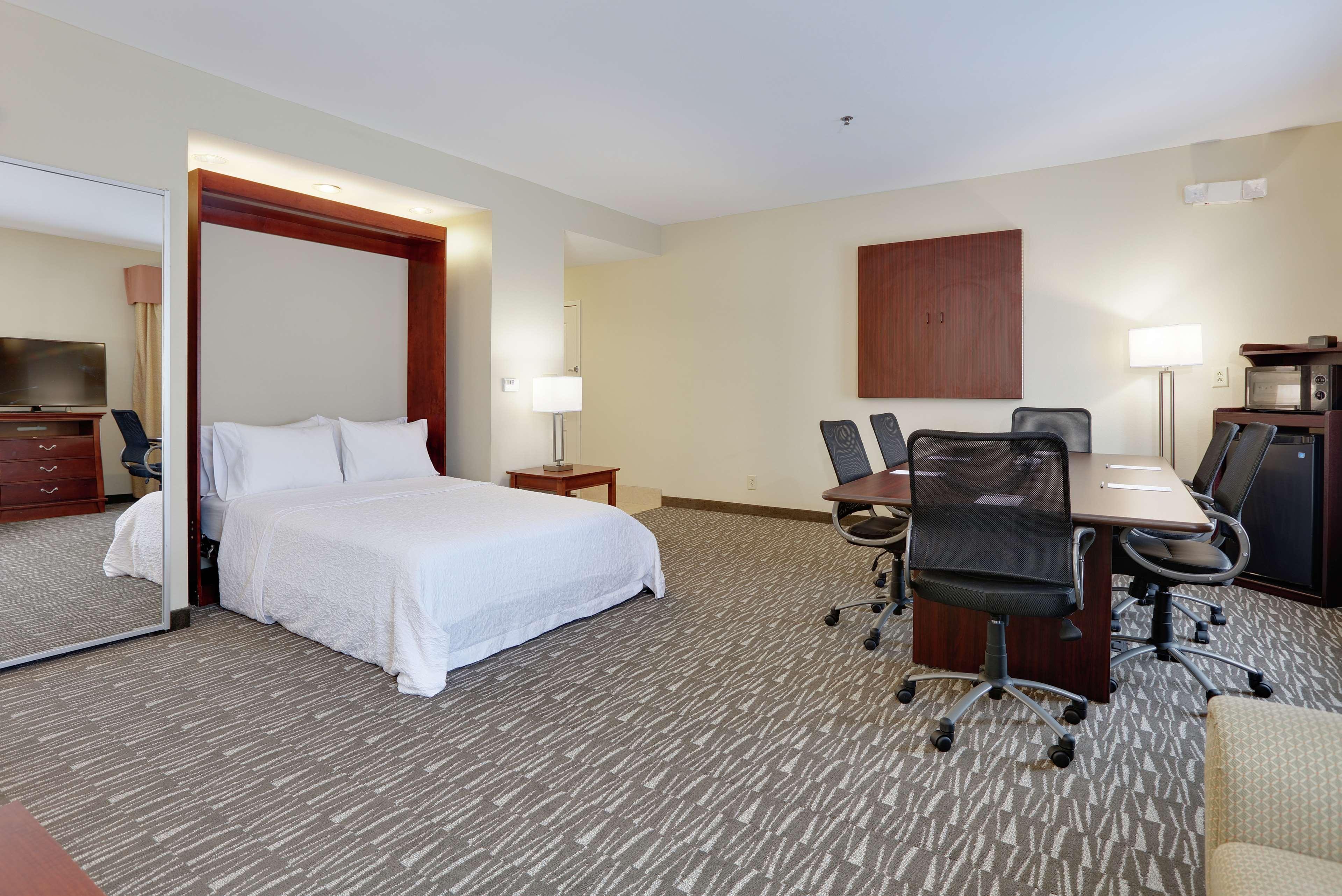 Hampton Inn&Suites Southern Pines-Pinehurst Aberdeen Exterior foto